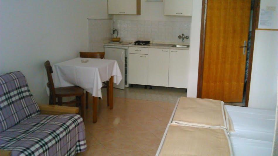 Apartmani Ana Novi V. - Studio Novi Vinodolski Kültér fotó