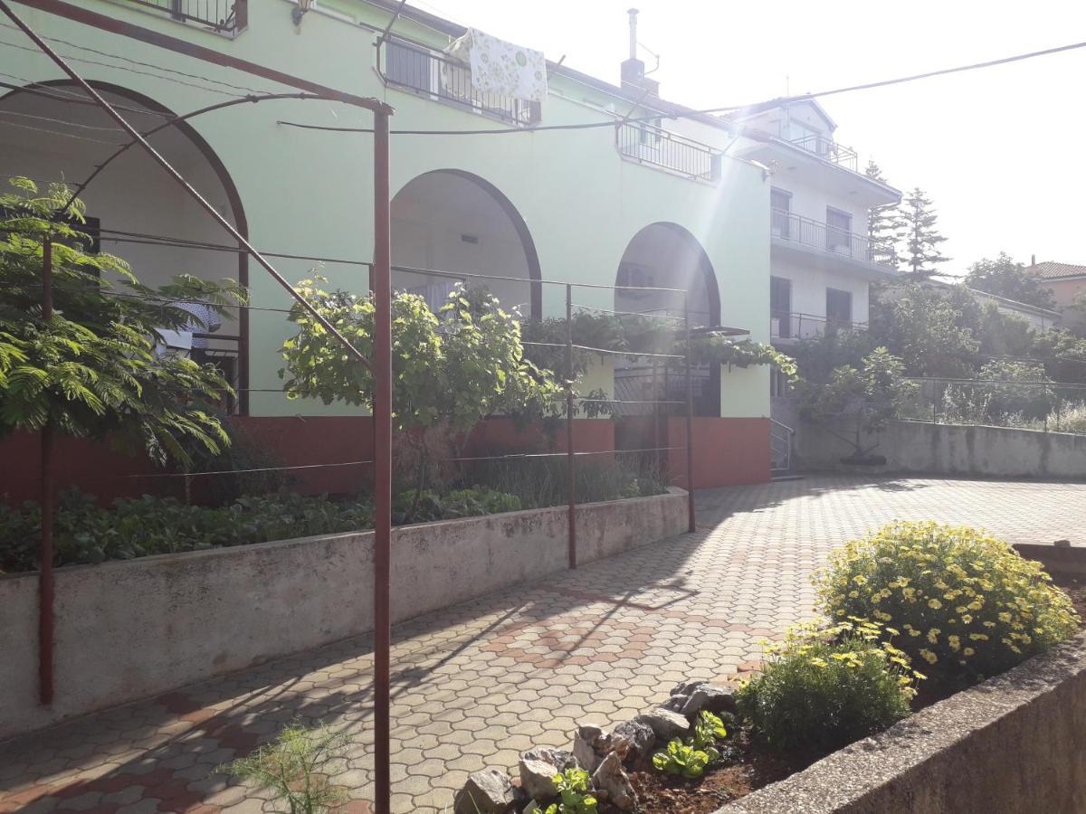 Apartmani Ana Novi V. - Studio Novi Vinodolski Kültér fotó